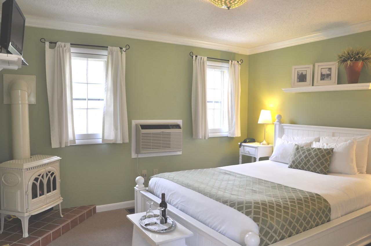 Carmel Cove Inn Deep Creek Lake Swanton Esterno foto